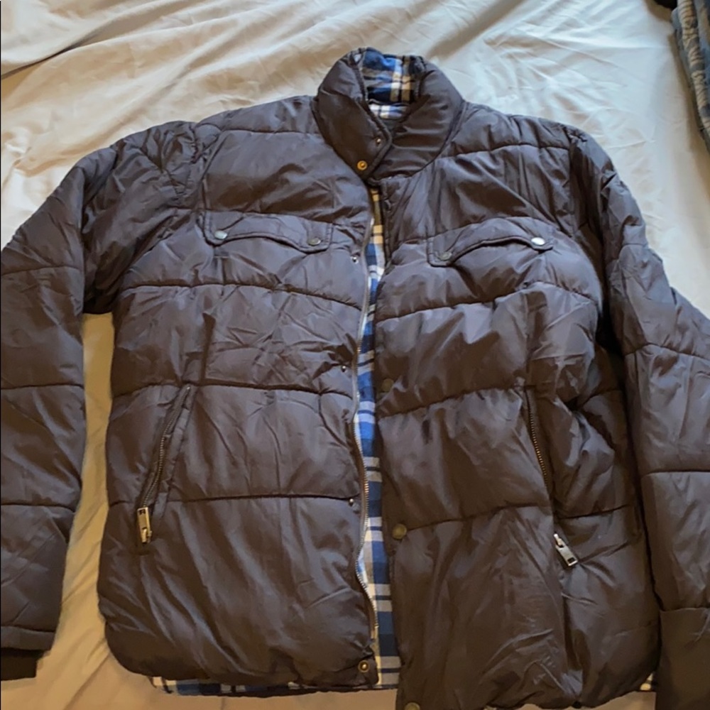 Dark navy puffer jacket